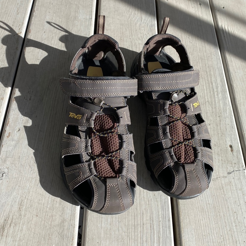Tiva men’s shoes